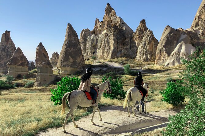 Horseback Riding Experience in Beautiful Valleys of Cappadocia - Safety Notes: Weather, Footwear Fit, and Realistic Expectations