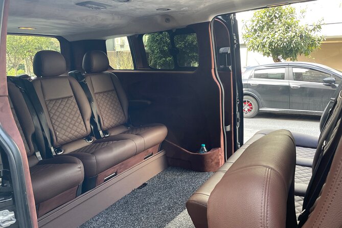 IST Airport to City Center or vice versa !! - Round-trip value: one booking that covers both arrivals and departures