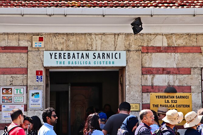 Istanbu City Walk: Topkapi Palace, Harem, & Basilica Guided Tour - Basilica Cistern, where the Medusa heads explain the mood