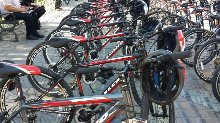 Istanbul 3-Hour Old City Tour by Bicycle - Topkapi Palace: Ottoman power through the lens of the street