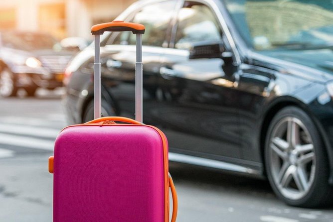 Istanbul Airport to City Centre Private Transfer or Vice Versa (1-10pax) - Ride comfort: air-conditioned privacy for 1 to 10 people