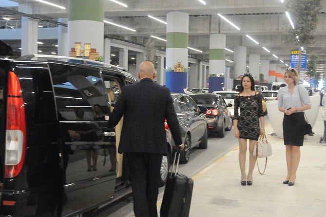 Istanbul Airport Transfer - One Way - Istanbul airport transfer without the taxi stress