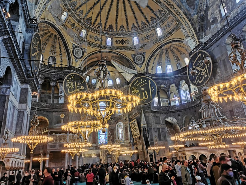 Istanbul: Ancient Town of Constantinople Guided Tour - Hotel Pickup, Drop-Off, and the Small-Group Advantage