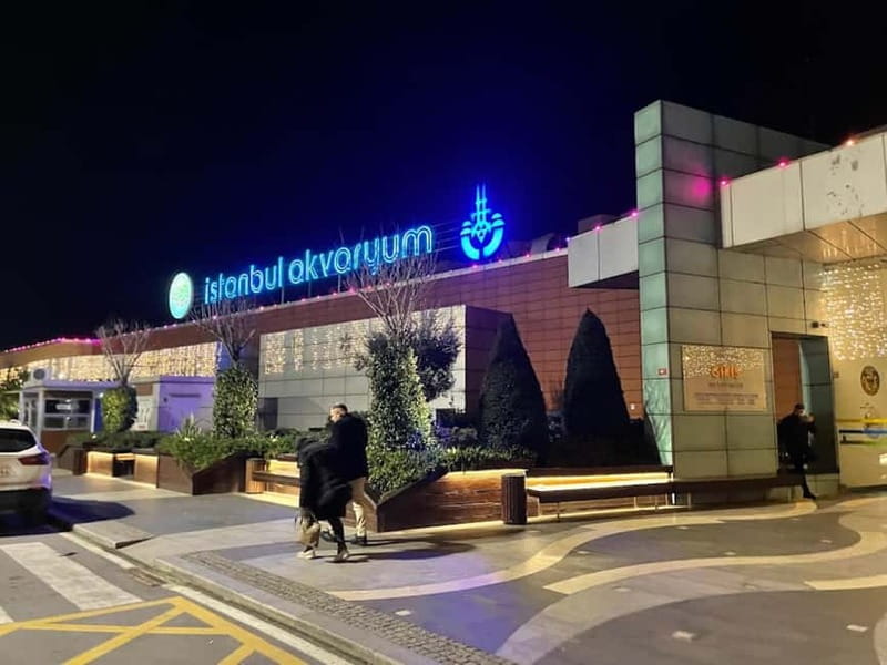 Istanbul: Aquarium Ticket with Shuttle Bus from Sultanahmet - Price and value: is $31 worth it?