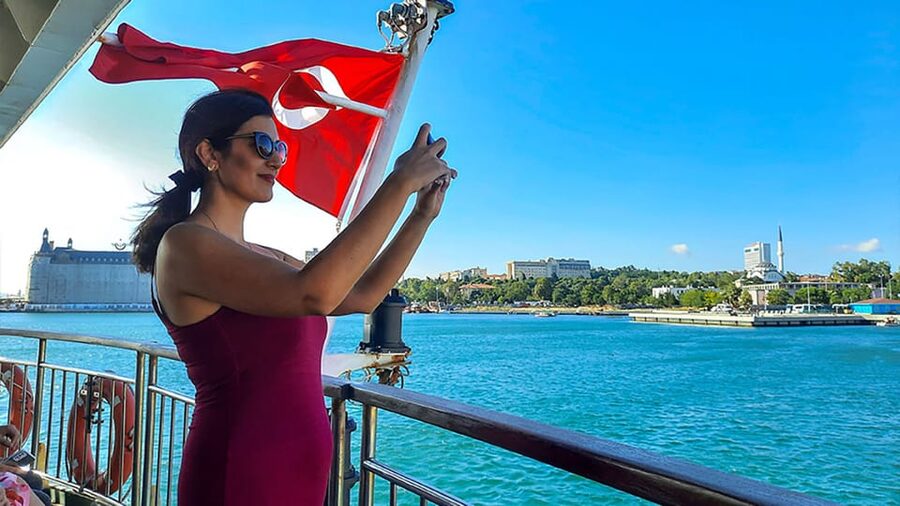 Istanbul: Asian Side Walking Tour with Ferry Ride - Key things you’ll notice on this Kadıköy walk