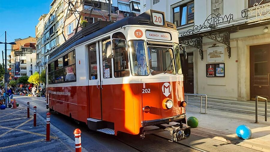 Istanbul: Asian Side Walking Tour with Ferry Ride - Kadıköy Markets and Food Culture: where your stomach becomes your compass