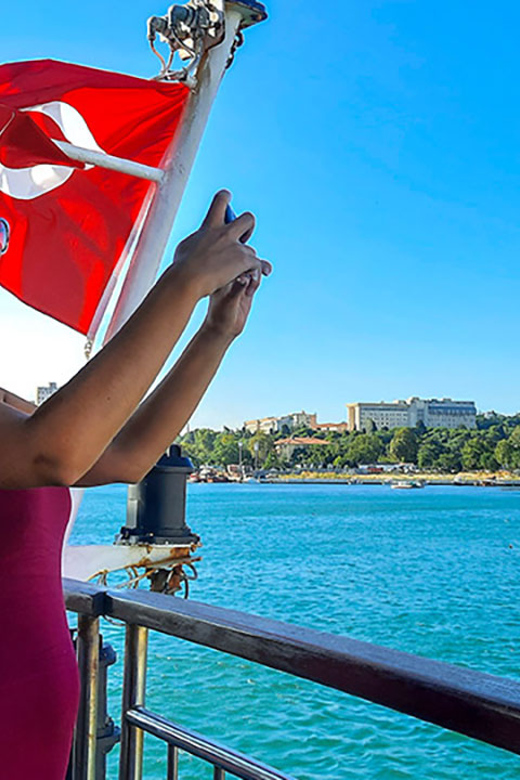 Istanbul: Asian Side Walking Tour with Ferry Ride - The Thematic Streets: Antiques Street, bar lanes, and tram nostalgia