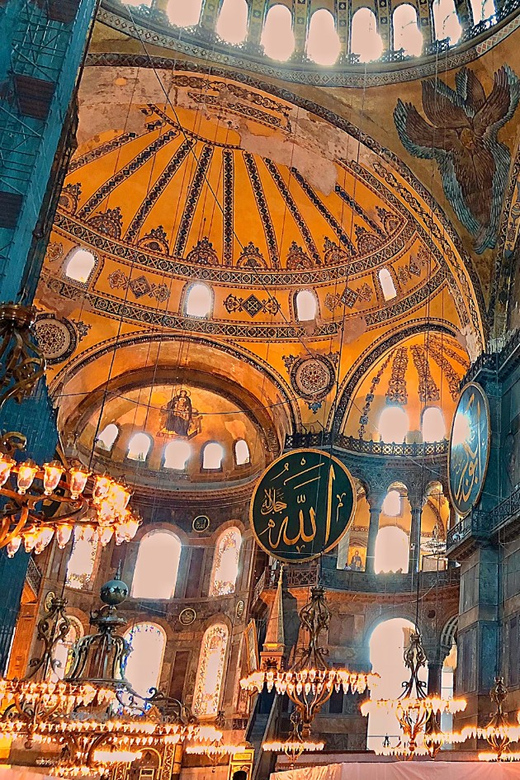 Istanbul: Basilica Cistern & Hagia Sophia Combo Ticket - Basilica Cistern: 6th-century engineering with a mood-lit atmosphere