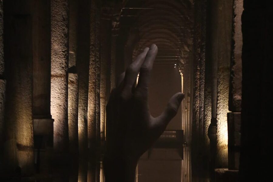 Istanbul: Basilica Cistern Skip-the-Line Entry & Audio Guide - Meeting point reality, QR codes, and the security line