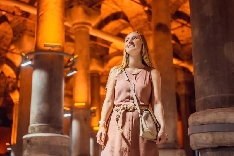 Istanbul: Basilica Cistern Small Group Tour with Tickets - Skip-the-line tickets and a guide who helps you see fast