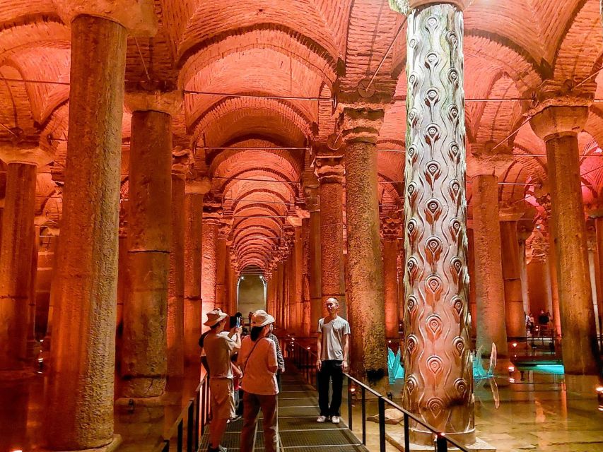 Istanbul: Basilica Cistern Walking Tour with Entry Ticket - The Guide Experience: Why Small Group Works Here