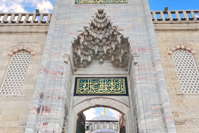 ISTANBUL BEST: Iconic Landmarks Full Day PRIVATE Guided City Tour - Hagia Sophia Grand Mosque: your “start here” moment