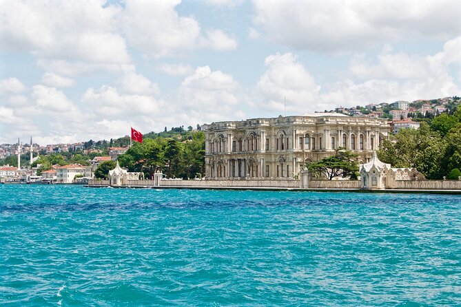 Istanbul: Bosphorus Cruise, Bus Tour, Cable Car Ride with Live Guide & Ticket - Pierre Loti Tepesi Photos Stop: The French Connection and the View