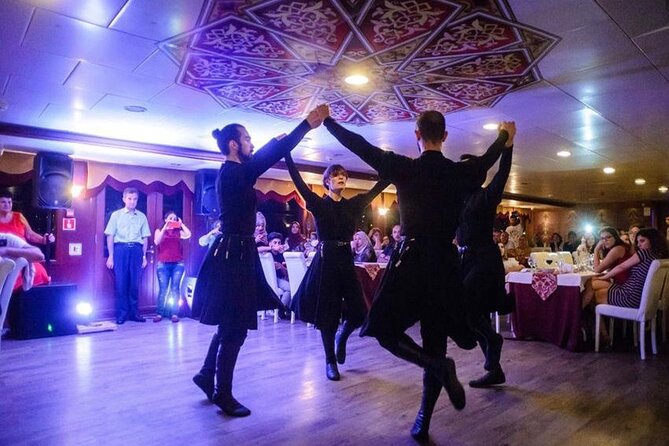 Istanbul Bosphorus Cruise Dinner, Drinks & Show with Pickup - The Turkish night show: what happens after dinner
