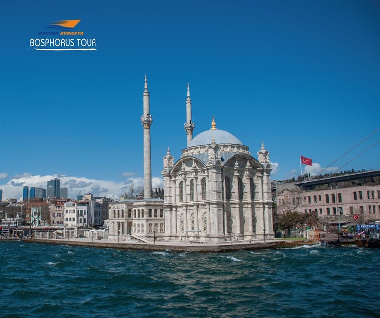 Istanbul: Bosphorus Cruise from Europe or Asia & Audio Guide - Your 90-minute route, from Dolmabahçe to Maiden’s Tower