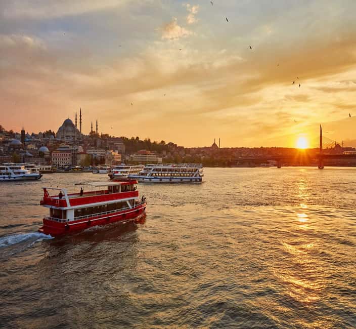 Istanbul: Bosphorus Cruise Morning or Sunset Boat Tour - Key things worth caring about