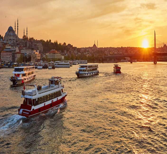Istanbul: Bosphorus Cruise Morning or Sunset Boat Tour - Should you book this tour?