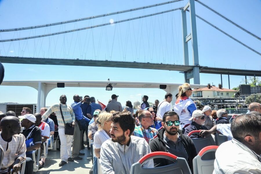 Istanbul: Bosphorus Cruise w/Audio Guide and Sunset Option - Dolmabahçe and Ortaköy: the shoreline becomes personal
