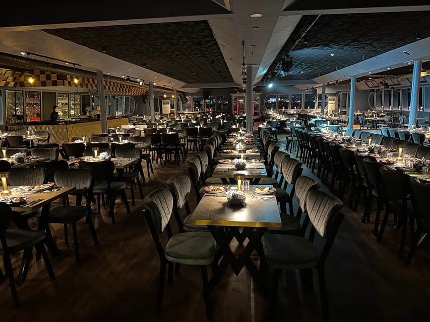 Istanbul: Bosphorus Cruise with Dinner Show - Photo tips and timing for the best night shots