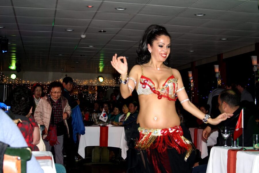Istanbul: Bosphorus Dinner Cruise Incl. Drinks with Transfer - Turkish Dance Night: Belly Dancing, Henna, Romany, and a DJ Factor