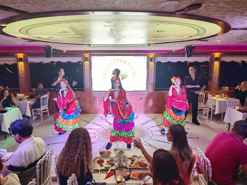 Istanbul: Bosphorus Dinner Cruise & Show with Private Table - Dinner on a mega yacht: what you’ll actually eat