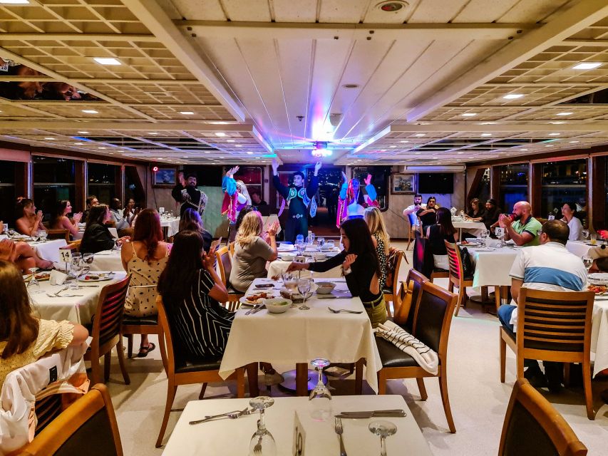 Istanbul: Bosphorus Dinner Cruise w/ Drinks & Entertainment - Beylerbeyi Palace and Maiden’s Tower at night