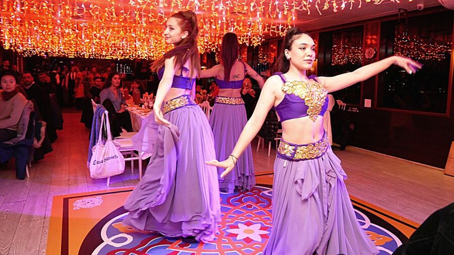Istanbul: Bosphorus Dinner Cruise with Drinks & Turkish Show - Price and Value: Is $45 a Good Deal in Istanbul?