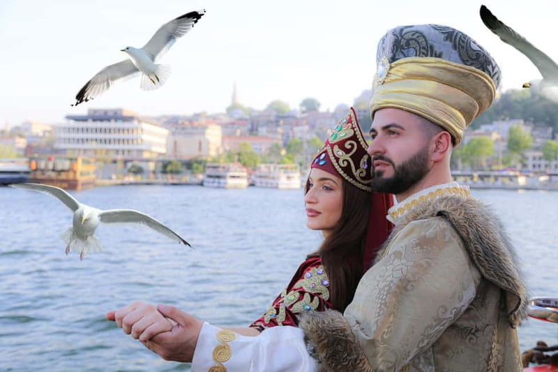 Istanbul: Bosphorus Sightseeing Cruise Tour with Audio Guide - Why this Bosphorus cruise is a smart Istanbul shortcut