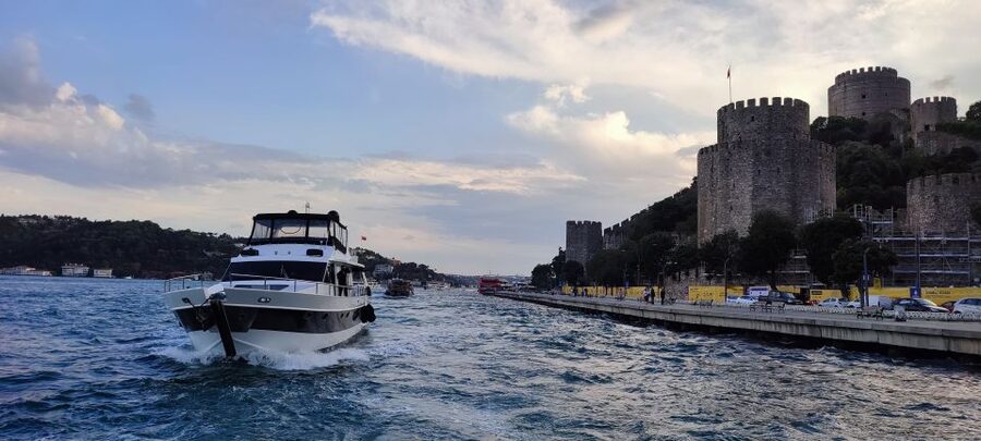 Istanbul: Bosphorus Sunset Cruise with Snacks and Wine - Price and Value for a 2-Hour Istanbul Sunset Cruise