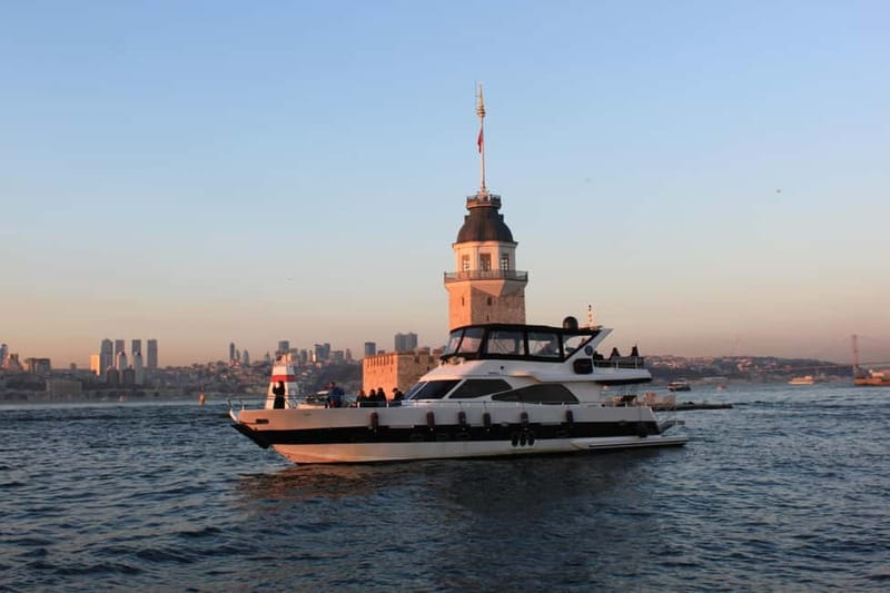 Istanbul: Bosphorus Sunset or Night Yacht Cruise & Transfers - Sunset Cruise vs Night Cruise: What Changes On Board