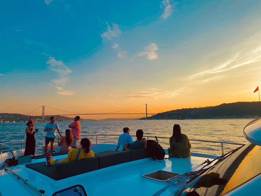 Istanbul: Bosphorus Sunset Yacht Cruise with Live Guide - Snacks, Tea, and the Photo-Chill Crew Service