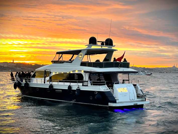 Istanbul: Bosphorus Sunset Yacht Cruise with Live Guide - A 25-Meter Luxury Yacht With Real Viewing Space