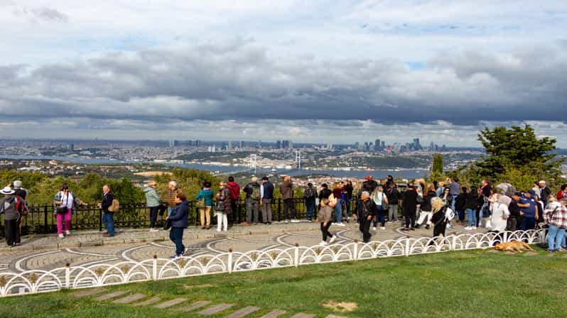 Istanbul: City Hightlights Bus Tour and Bosphorus Cruise - Çamlıca Mosque: Guided Time That Helps You Look Better