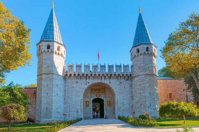 Istanbul Classics and Highlights: Full Day with Lunch - Walking and comfort: the stuff that decides whether you enjoy the day