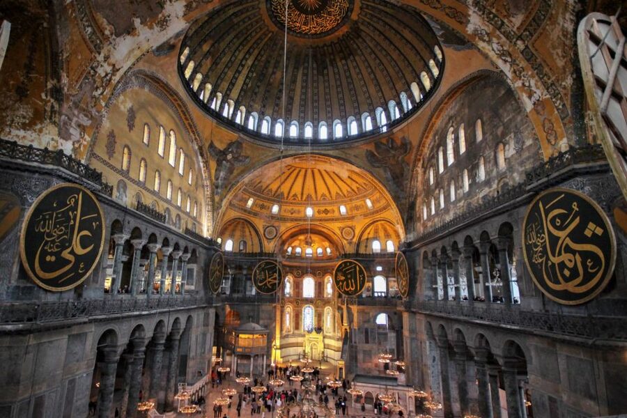 Istanbul Classics Tour - Guide Quality, Language Mix, and When the Plan Changes