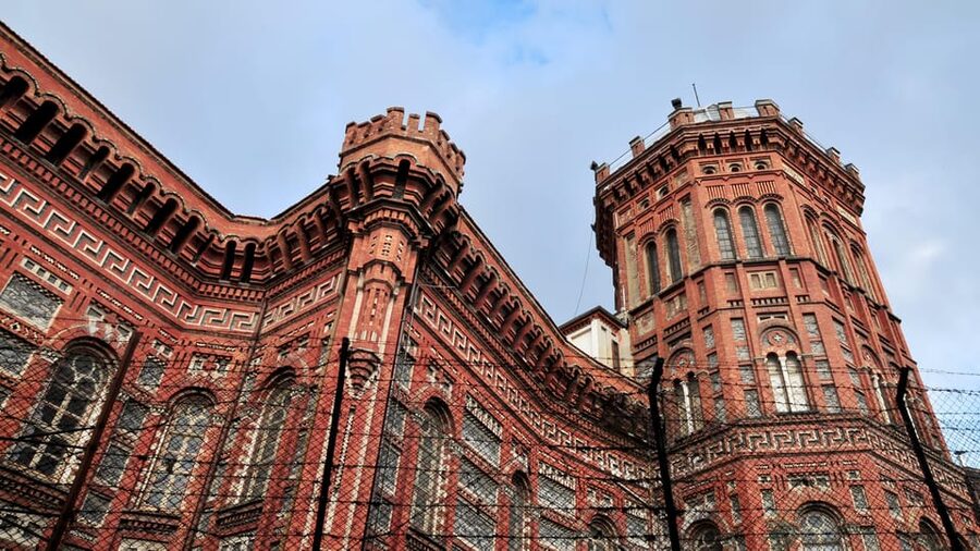 Istanbul: Colorful Fener & Balat Walking Tour w/Expert Guide - Renkli Merdivenler photo stops: where the views earn their hype
