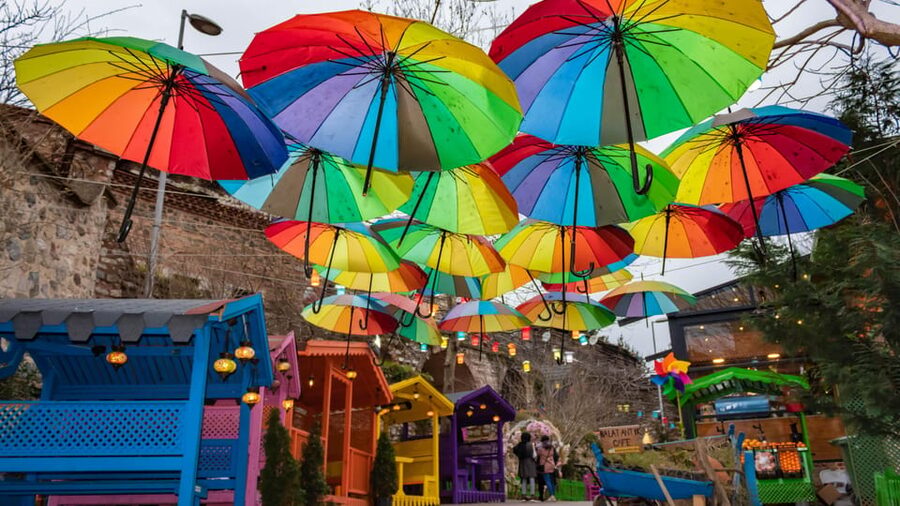 Istanbul: Colorful Fener & Balat Walking Tour w/Expert Guide - Price check: why $18 can feel like a steal