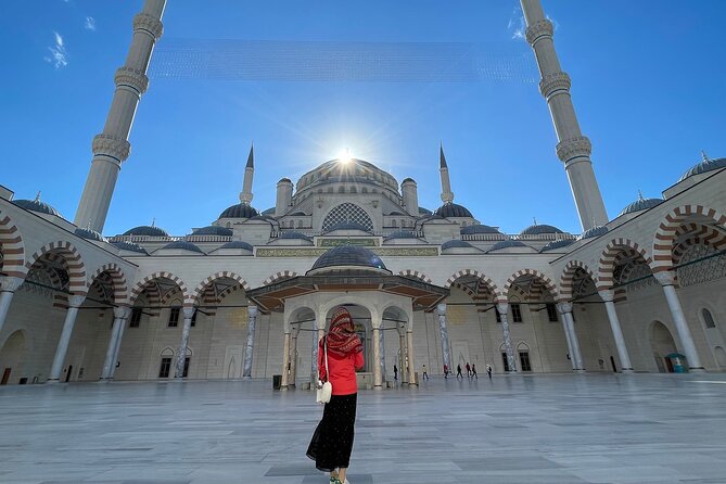 Istanbul Combo: Classic City Tour and Bosphorus Cruise - Hagia Sophia: why this building feels like two cities