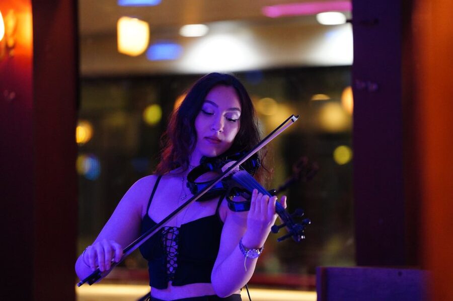 Istanbul: Dinner Cruise and Entertainment with Private Table - Drinking, Photos, and the Small Costs That Add Up