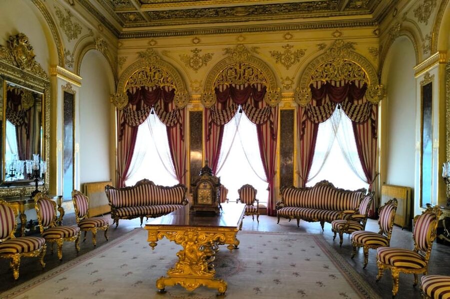 Istanbul: Dolmabahce Palace and Harem Skip-the-Line Ticket - Audio guide practical tips, language options, and photo rules