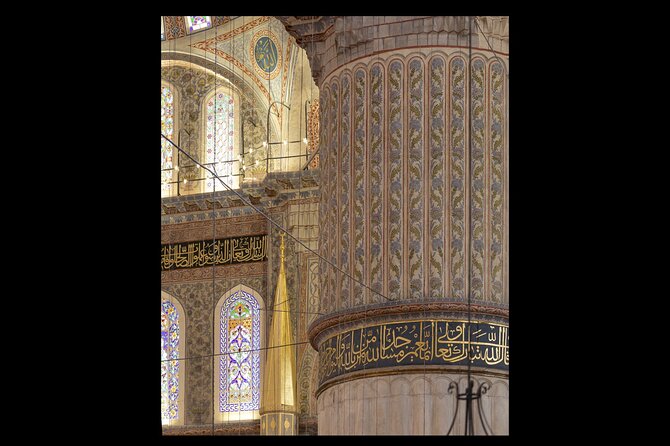 Istanbul Essentials For First Timers - Blue Mosque interior focus: how to see tiles and penwork properly