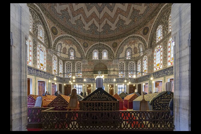Istanbul Essentials For First Timers - Sultanahmet Square: reading the Hippodrome like a puzzle