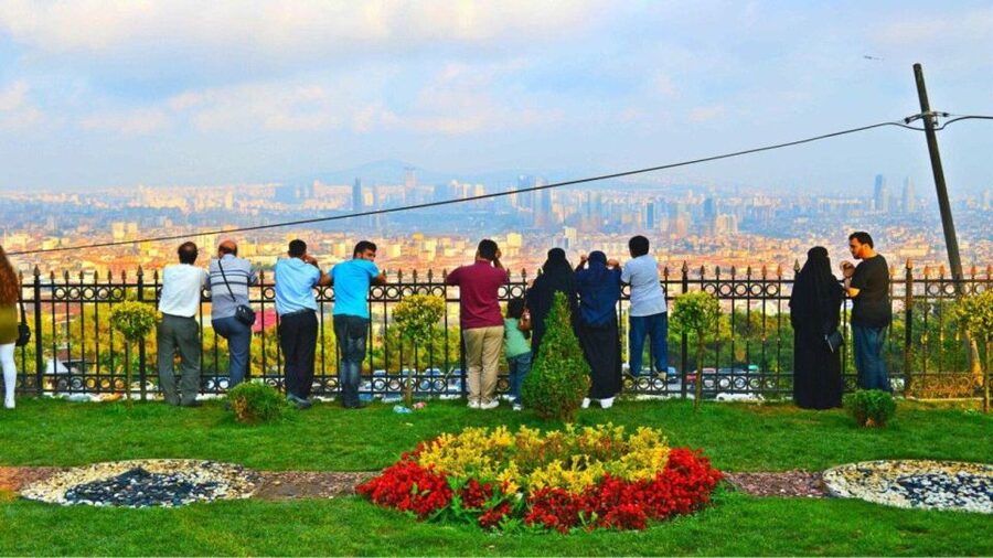 Istanbul: Europe and Asia Tour By Bus And Bosphorus Cruise - Skip-the-ticket-line value, and why it matters in Istanbul