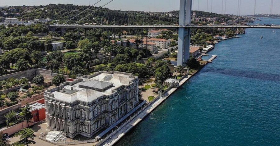 Istanbul: Europe and Asia Tour By Bus And Bosphorus Cruise - Lunch after the boat, with soup, kebap, and dessert