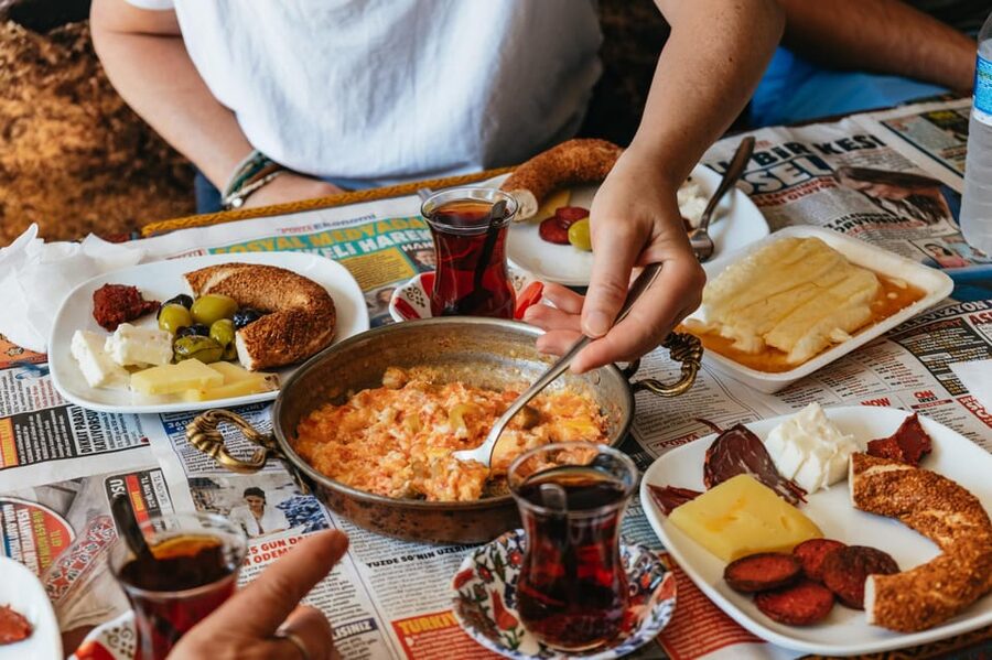 Istanbul: European and Asian Side Guided Foodie Walking Tour - European start at Viyana Kahvesi Sirkeci, then right into eating mode