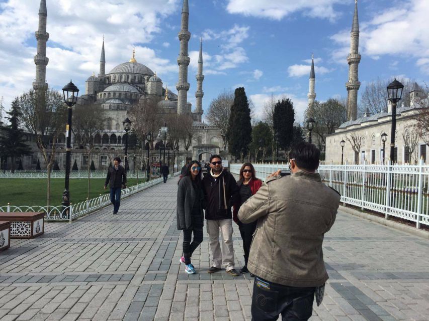 Istanbul: Full-Day City Highlights Tour with Lunch - Topkapi Palace: The Ottoman Power Center, Not Just a Museum