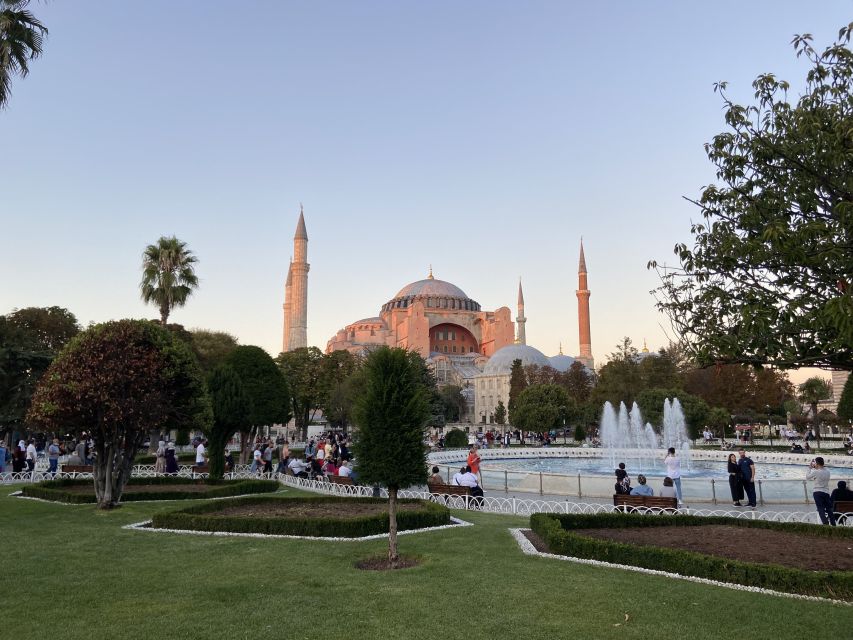Istanbul: Full-Day Heritage Tour - Starting in Sultanahmet: Hagia Sophia Sets the Tone