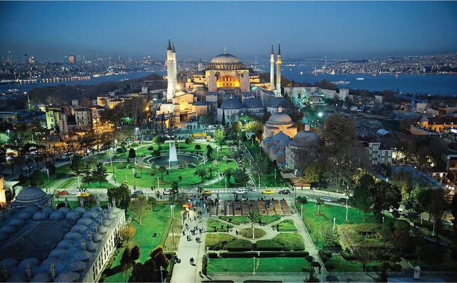 Istanbul: Full-Day Heritage Tour - The Blue Mosque, Six Minarets, and What to Watch for Indoors