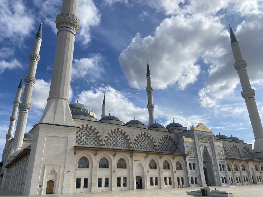 Istanbul: Full-Day Imperial & Asia Small Group Tour - Lunch in Sultanahmet: included, filling, and mostly predictable