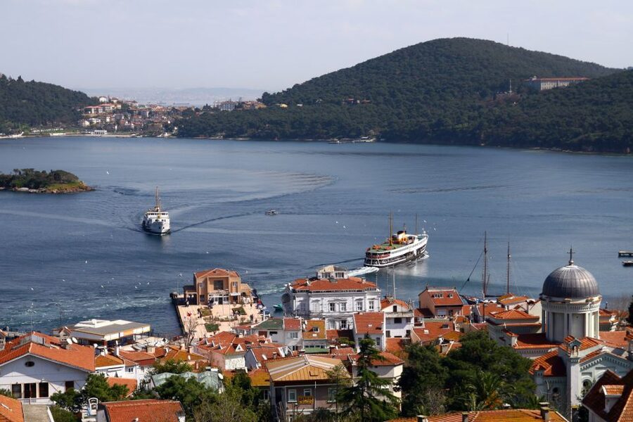 Istanbul: Full Day Princes Islands Guided Tour with Lunch - Princes Islands By Boat: Why This Day Trip Feels Different